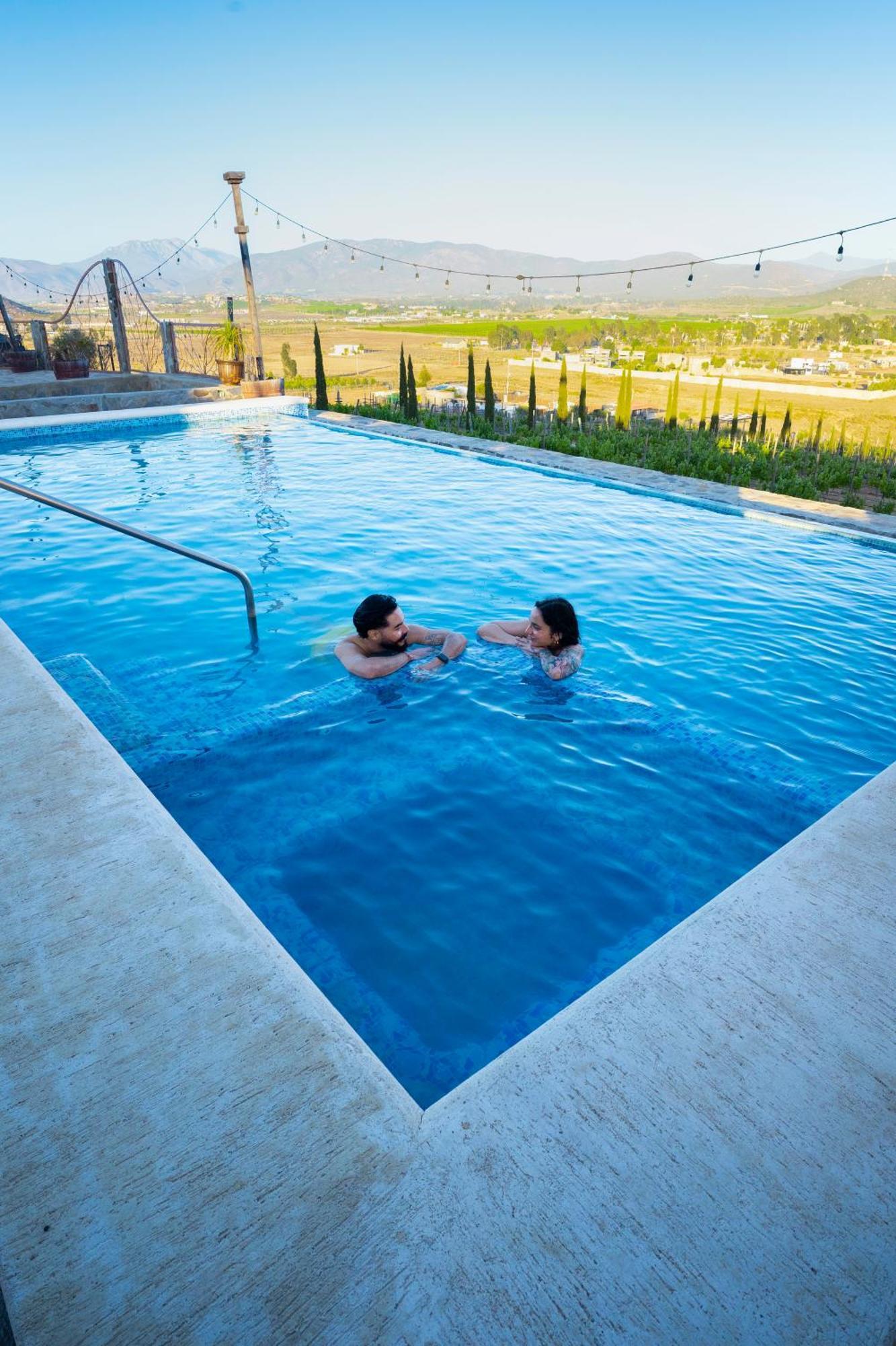 Bajo Estrellas Hotel Contemporaneo Valle de Guadalupe Eksteriør bilde